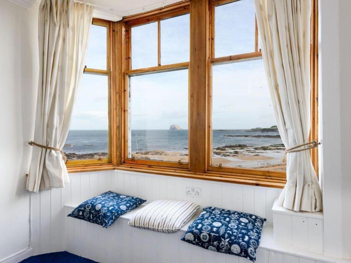 Апартаменты Bass Rock View Норт Бервик Экстерьер фото